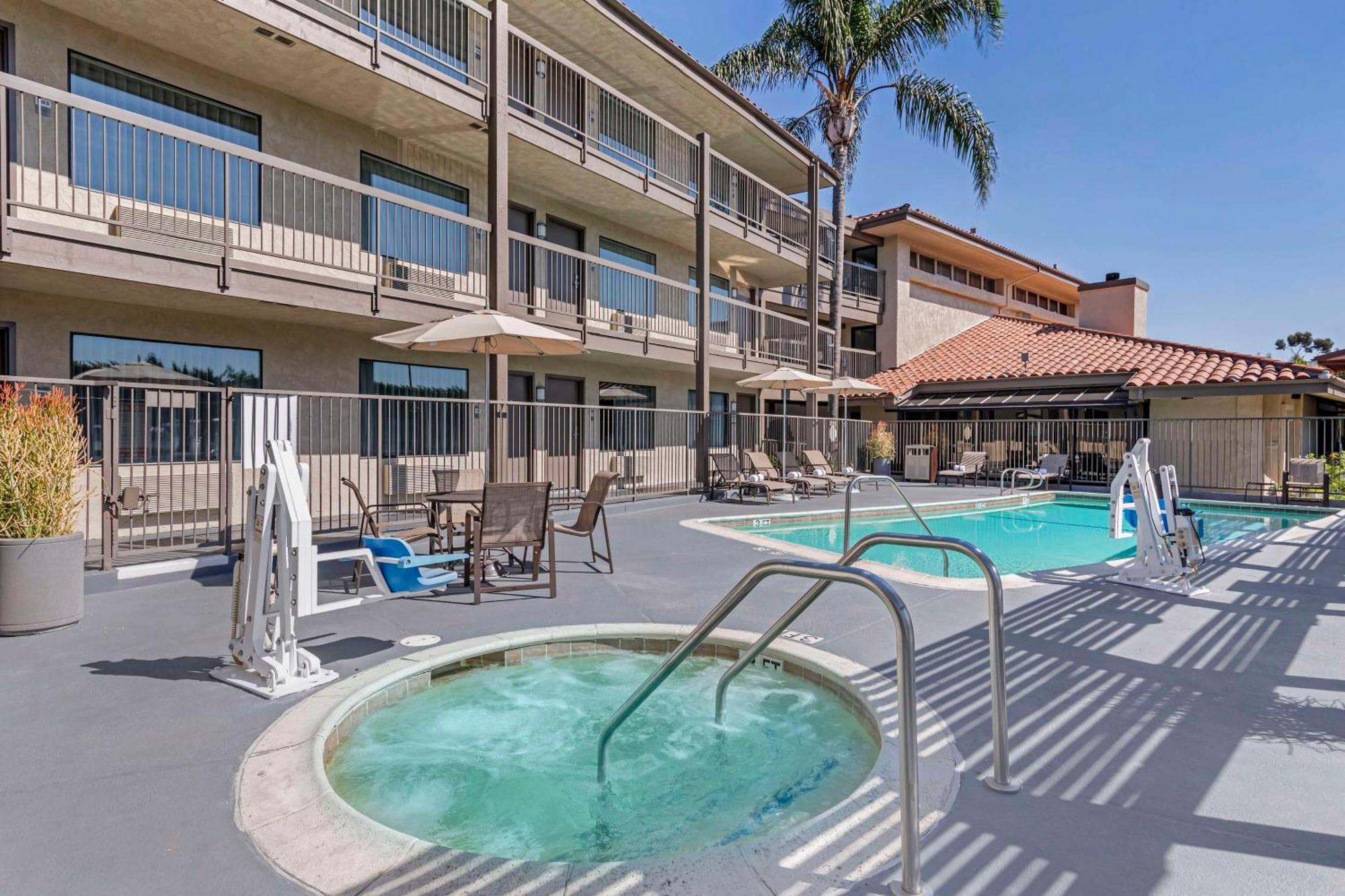 Best Western Plus Executive Inn Rowland Heights Εξωτερικό φωτογραφία